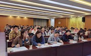 书香浸润心灵   阅读点亮智慧 