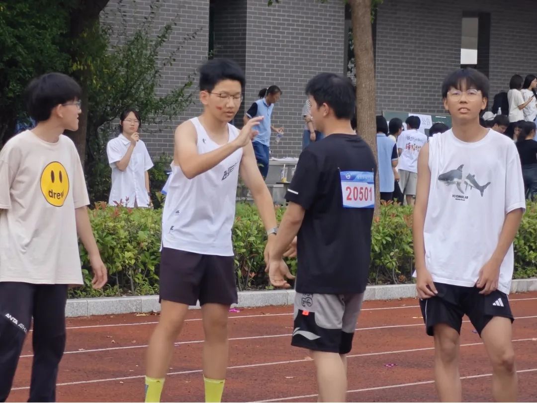 a362074a090547f0b9c7c9cdb3da857d.Jpeg
