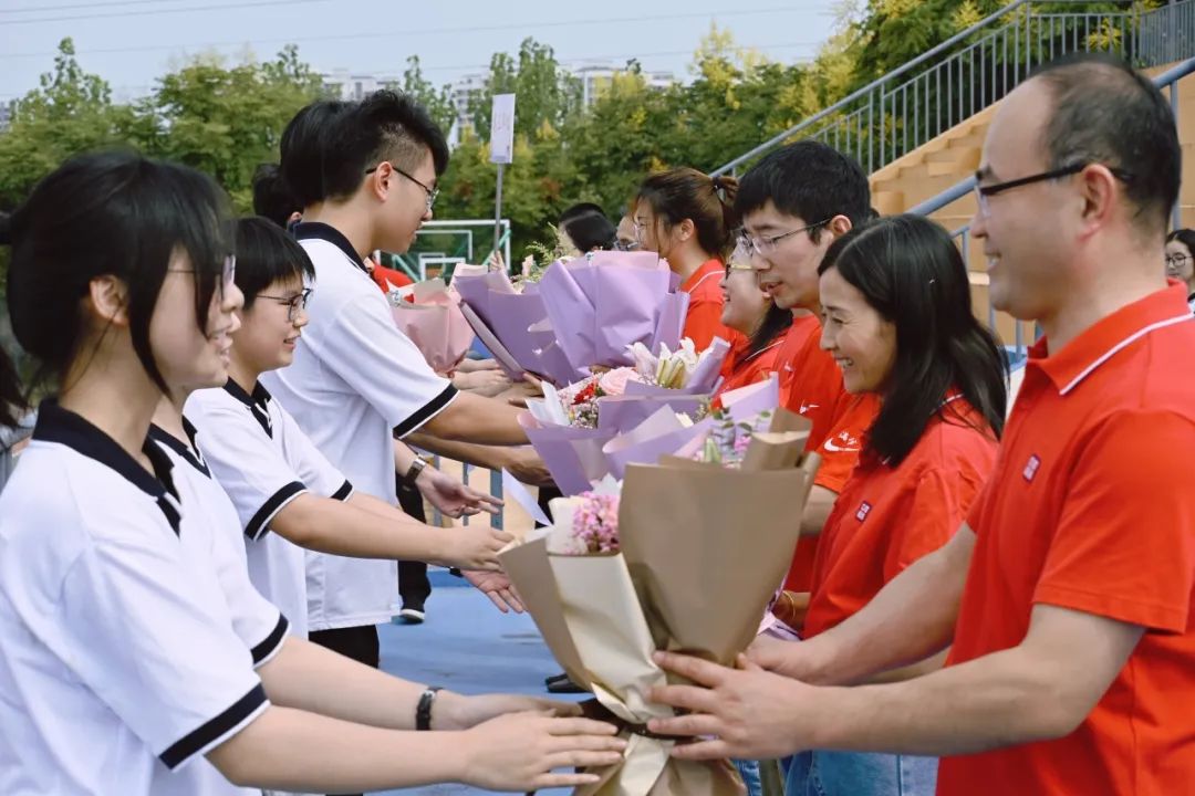 ae1c199a59cb4857ba33227a03edf1e6.Jpeg